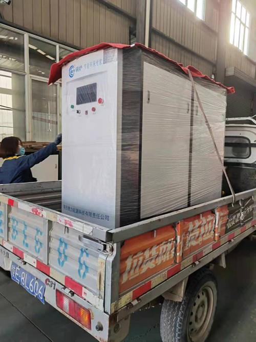 陜西渭南1噸700KW燃氣鍋爐發往陜北